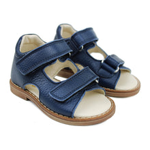 Load image into Gallery viewer, Toddler sandals in navy elk leather
