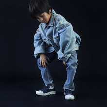 Load image into Gallery viewer, Toodler Running in Denim and White Leather
