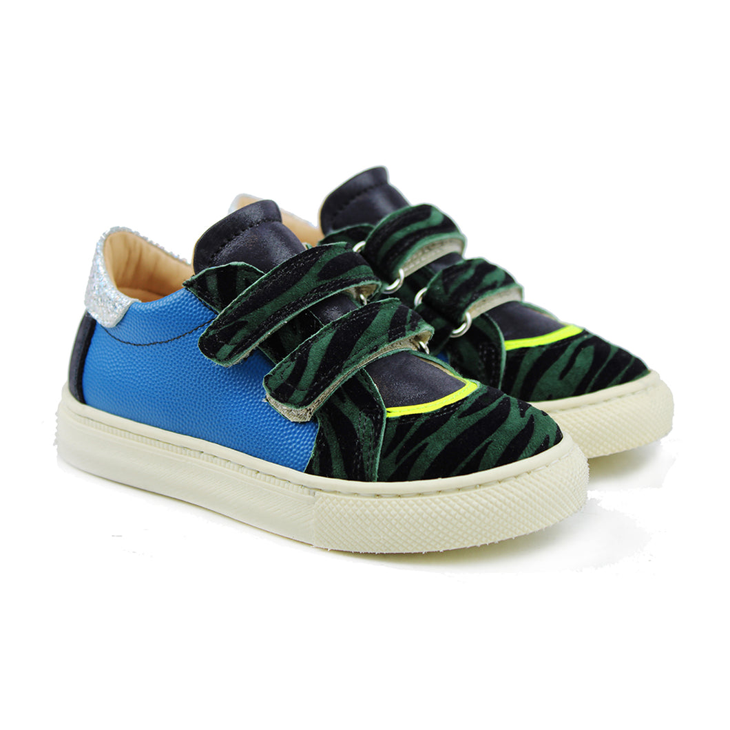 Toddler sneaker in blue leather and animalier and fluo details