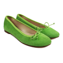 Load image into Gallery viewer, Ballerina in avocado green velour
